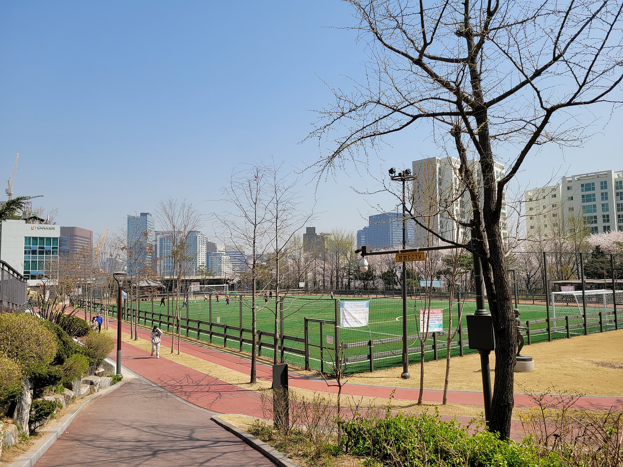 擇耀武揚威 擇耀武揚威